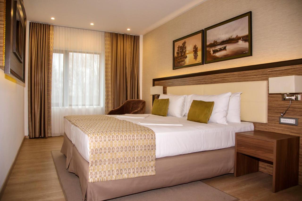 New Egreta Resort Дунавэцу-де-Жос Экстерьер фото