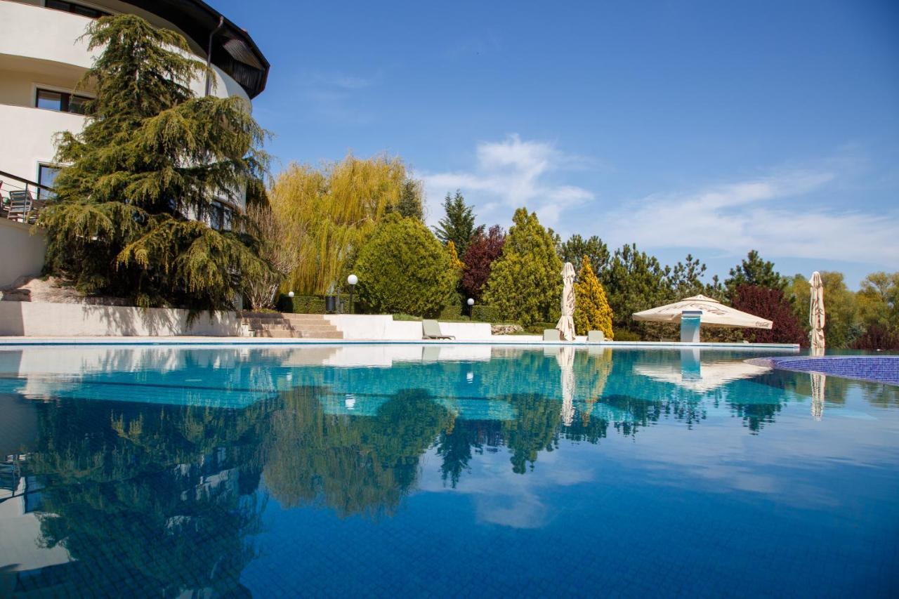 New Egreta Resort Дунавэцу-де-Жос Экстерьер фото